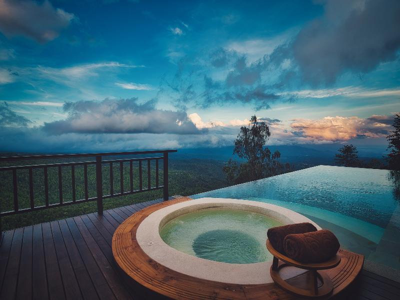 Elevate Bali - Oda