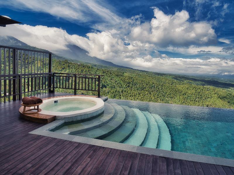Elevate Bali - Oda