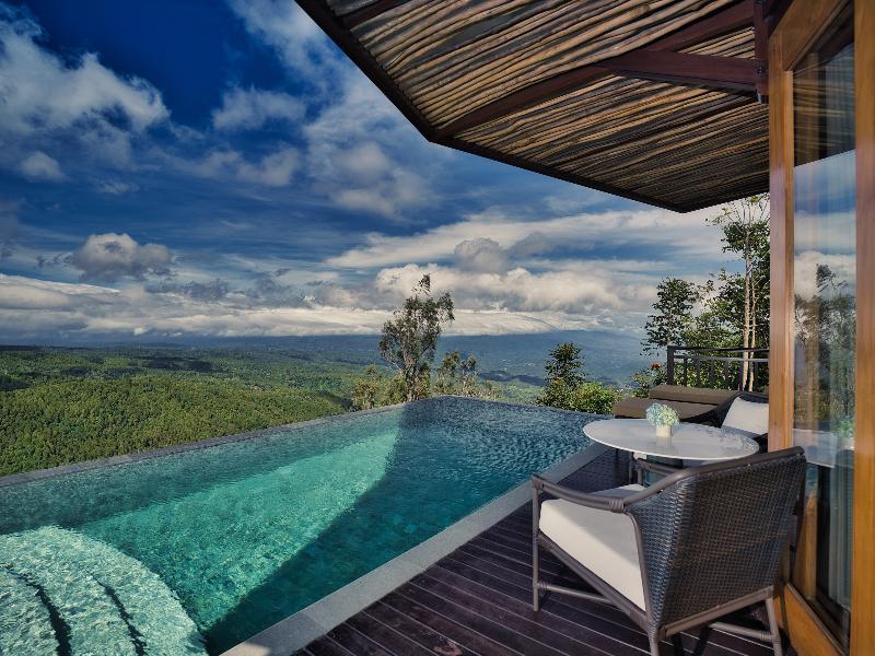 Elevate Bali - Oda