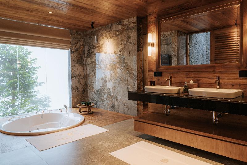 Elevate Bali - Oda