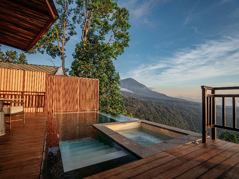 Elevate Bali - Oda