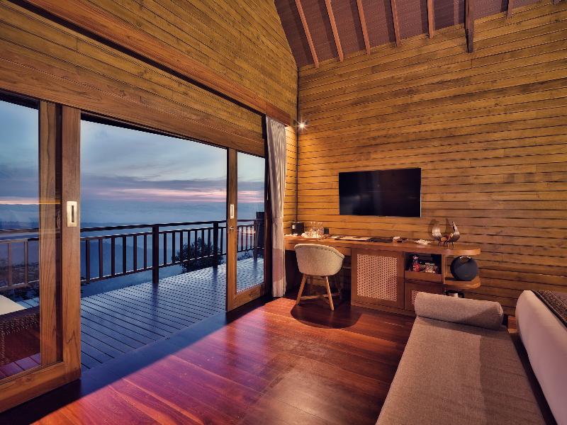 Elevate Bali - Oda