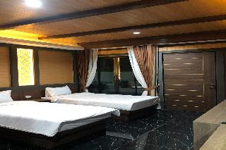 Thalang Resort by ZUZU fotoÄŸrafÄ±