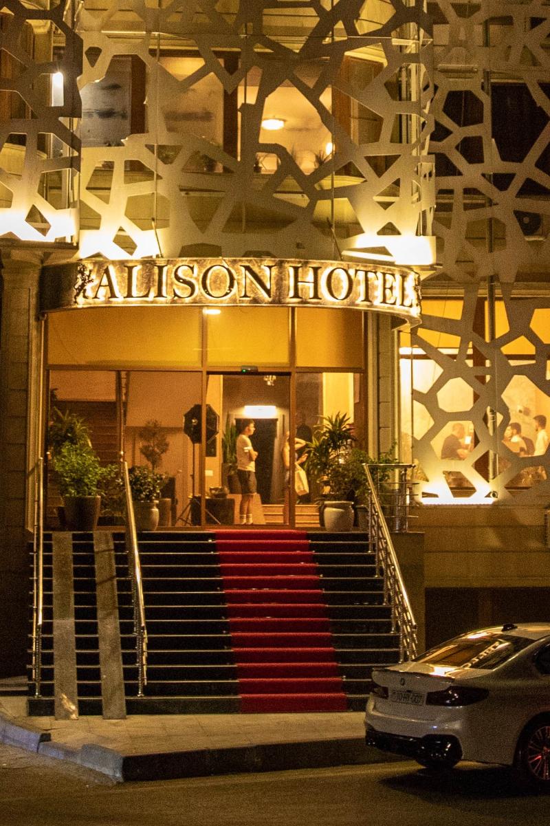 Alison Hotel - Genel