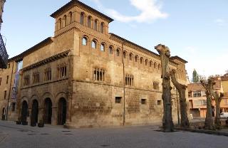 IRAIPE Estella Rooms