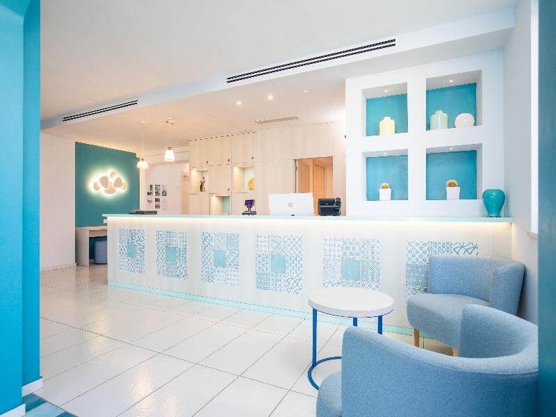 Hotel Blumarea, BW Signature Collection - Lobi