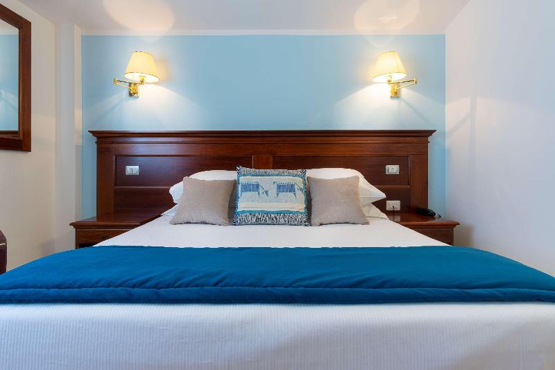 Hotel Blumarea, BW Signature Collection - Oda