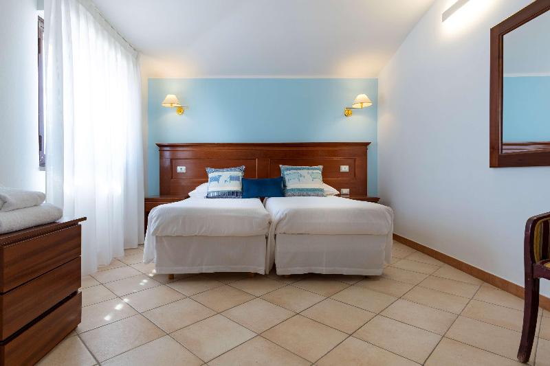 Hotel Blumarea, BW Signature Collection - Oda