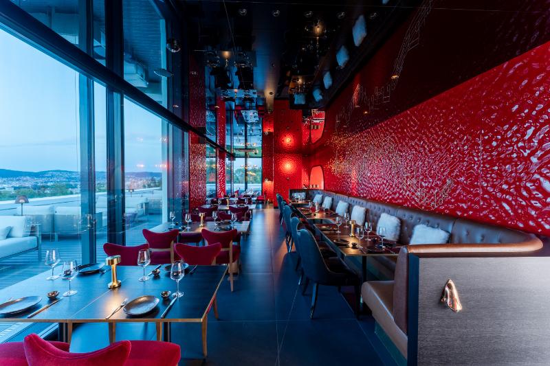 FIVE ZURICH - Bar