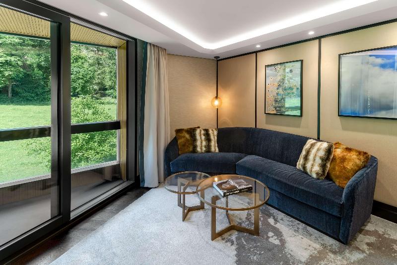 FIVE ZURICH - Oda