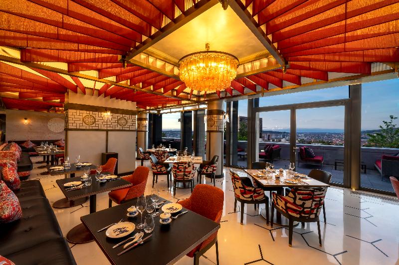 FIVE ZURICH - Restoran