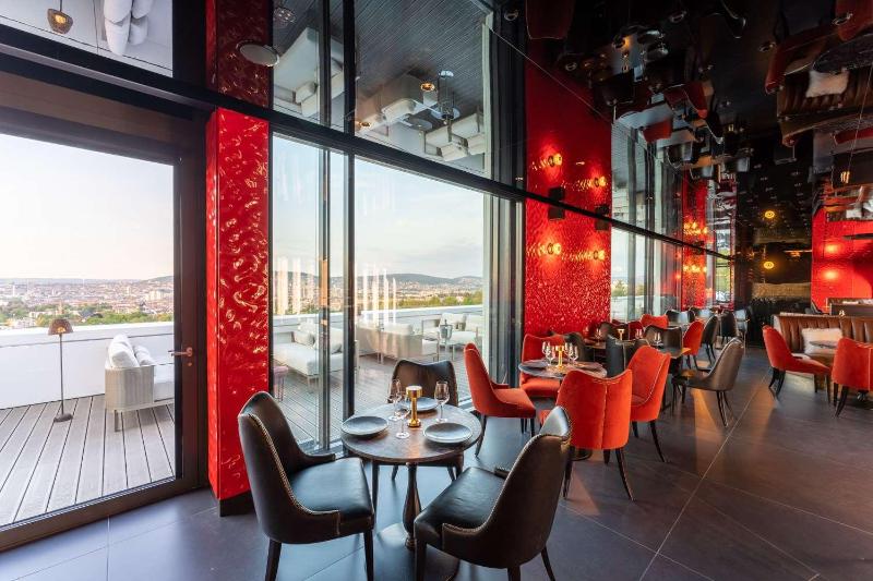 FIVE ZURICH - Restoran