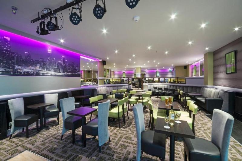 The Seafront Hotel - Restoran