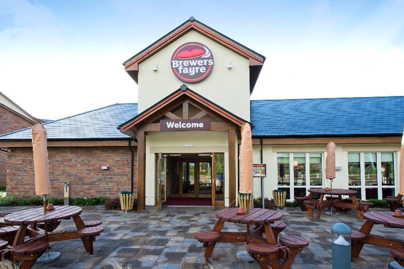 Premier Inn Abergavenny - Genel