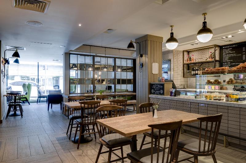 hub by Premier Inn Edinburgh - Royal Mile - Bar