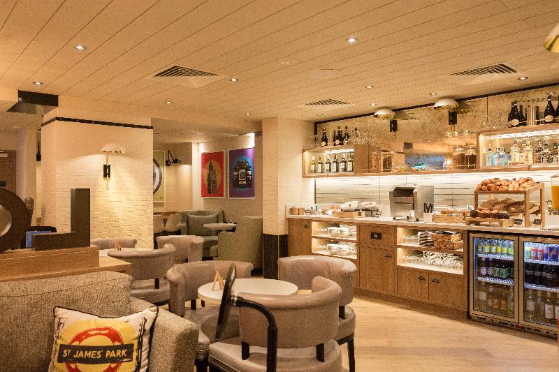 hub by Premier Inn LON Westminster, St James’ Park - Bar