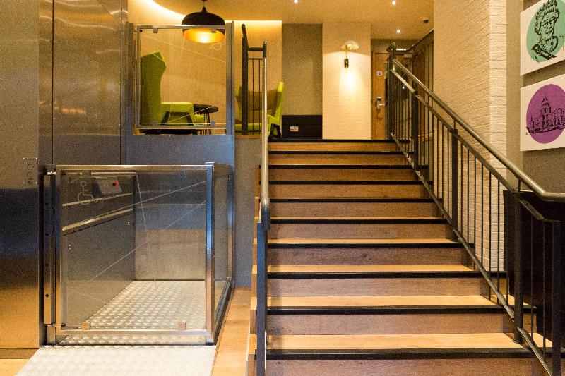 hub by Premier Inn LON Westminster, St James’ Park - Lobi
