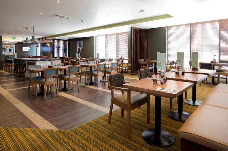 Premier Inn Bedford Town Centre - Restoran