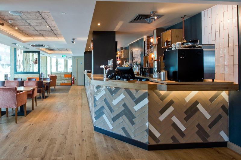 Premier Inn London Woolwich Royal Arsenal - Restoran