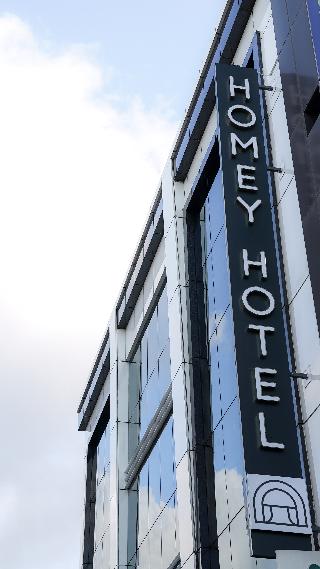 Homey Airport Hotel