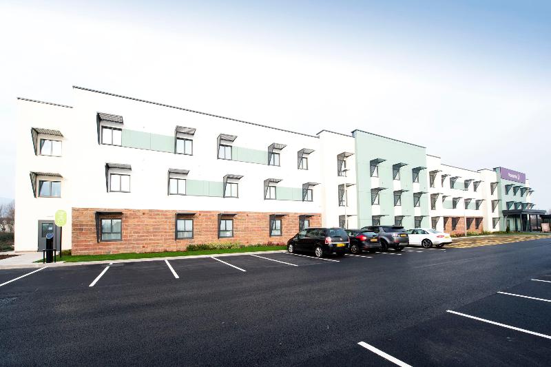 Premier Inn Minehead - Genel