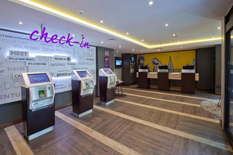 Premier Inn London Farringdon - Smithfield - Lobi