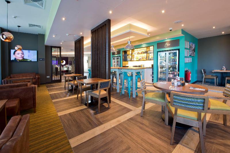 Premier Inn London Tolworth - Restoran
