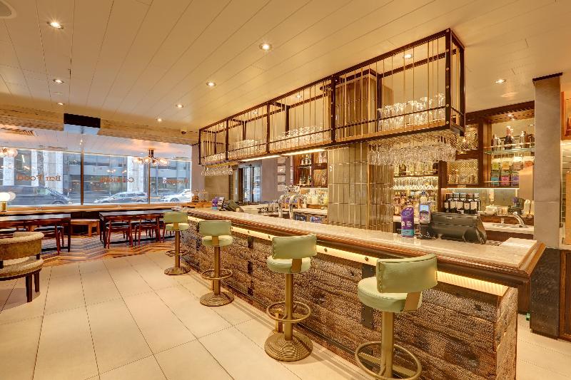 Hub by Premier Inn LON, Westminster Abbey - Bar