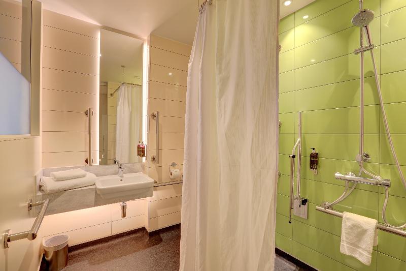 Hub by Premier Inn LON, Westminster Abbey - Oda