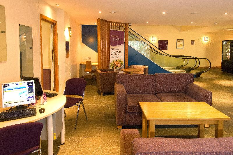Premier Inn Manchester - Arena/Printworks - Bar