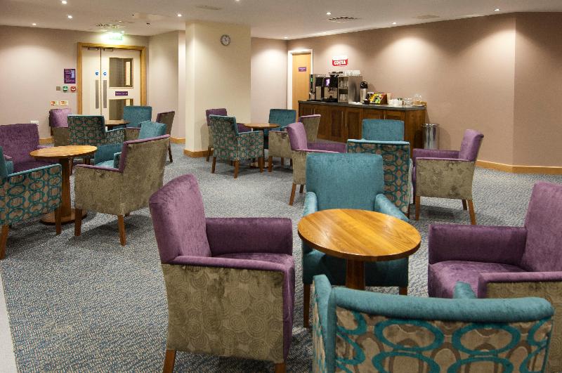 Premier Inn Manchester City - Piccadilly - Bar