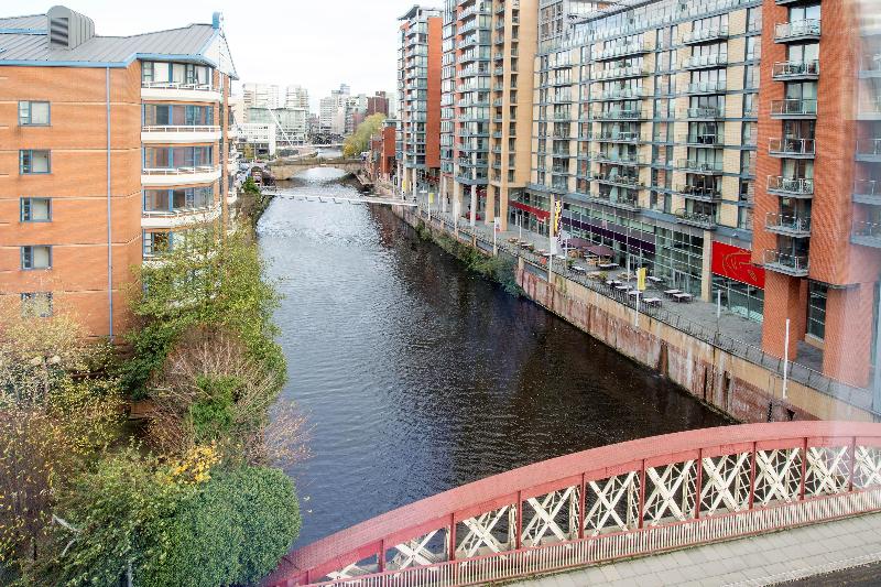 Premier Inn Manchester City Centre West - Aktivite