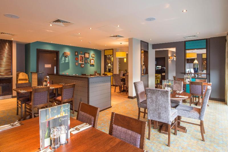 Premier Inn Manchester City Centre West - Restoran