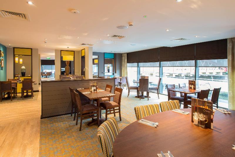 Premier Inn Manchester City Centre West - Restoran