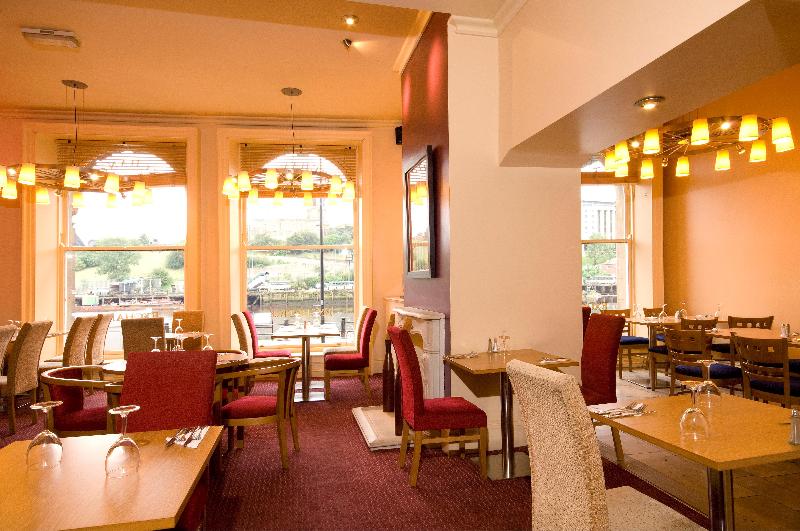 Premier Inn Newcastle City Centre - Quayside - Restoran