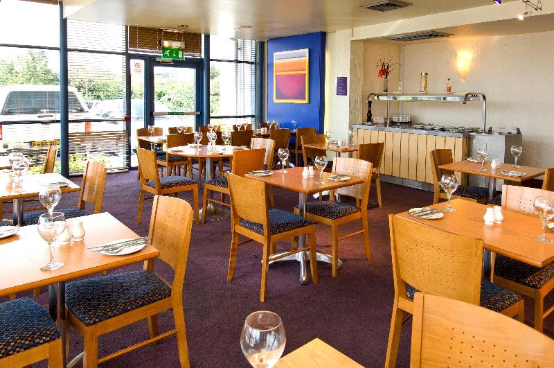 Premier Inn Southampton Airport - Restoran
