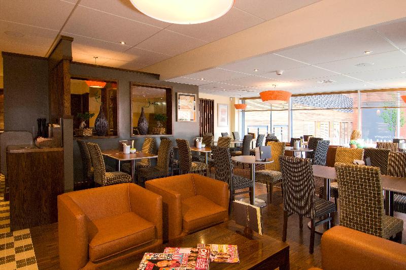 Premier Inn Coventry City Centre - Belgrade Plaza - Bar