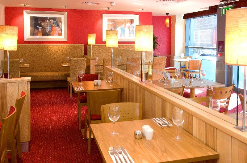 Premier Inn Leicester City Centre - Train Station - Restoran