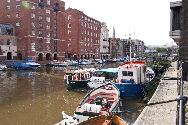 Premier Inn Bristol City Centre King St - Genel
