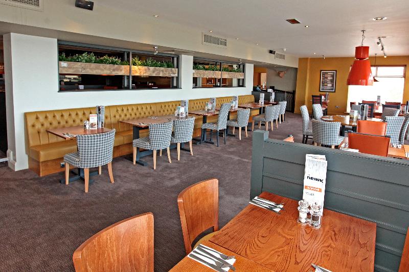 Premier Inn Torquay Seafront - Restoran