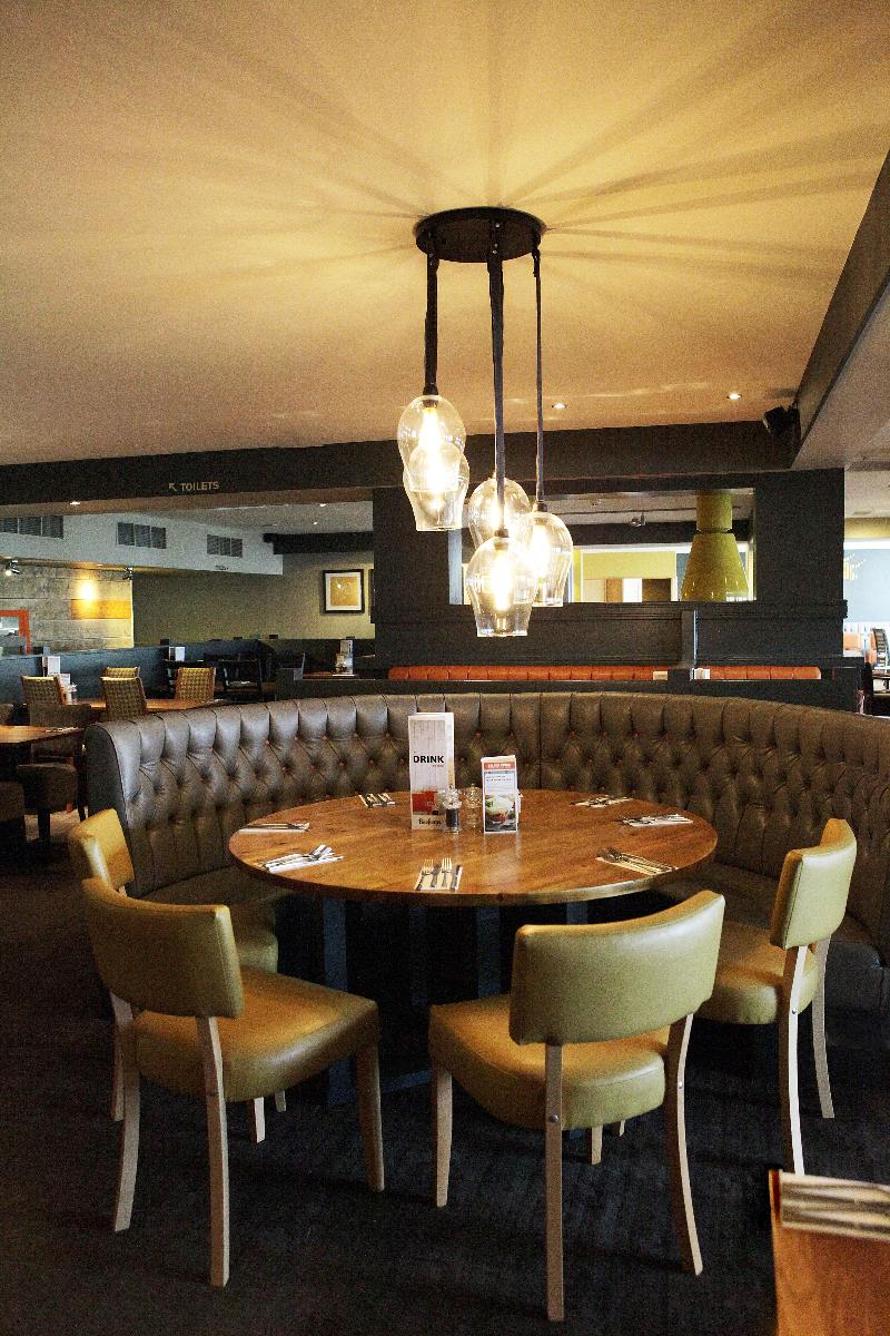 Premier Inn Torquay Seafront - Restoran