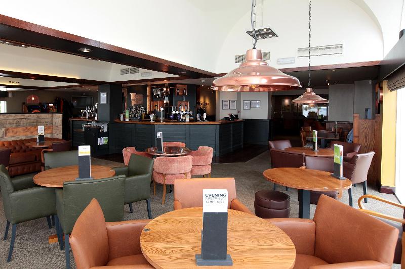 Premier Inn Torquay Seafront - Restoran