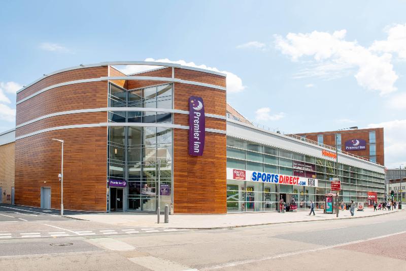 Premier Inn London Wandsworth - Genel