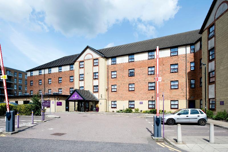 Premier Inn London Edgware - Genel