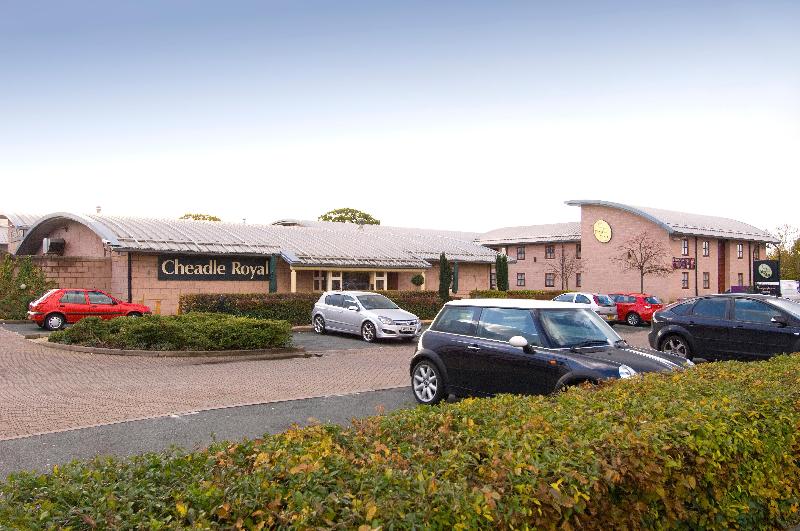 Premier Inn Manchester - Cheadle - Genel