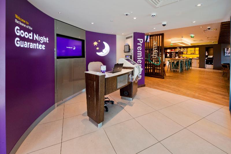 Premier Inn Blackburn Town Centre - Lobi