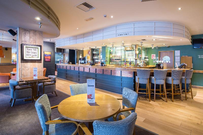 Premier Inn Swansea Waterfront - Restoran
