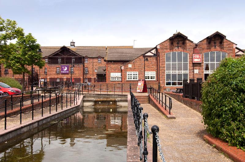 Premier Inn Milton Keynes Sw - Furzton Lake - Genel