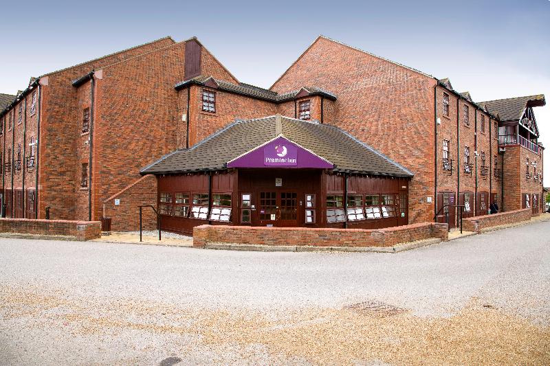 Premier Inn Milton Keynes Sw - Furzton Lake - Genel