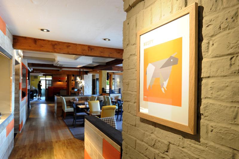 Premier Inn Southend Airport - Restoran